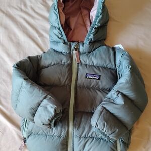 Patagonia Baby 2T Hooded Puffer Jacket Olive NWOT MSRP $150.